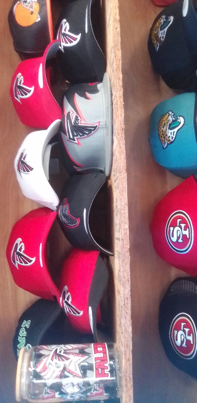 Atlanta Falcons Logo Caps